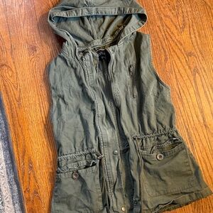Green Hooded Vest Small